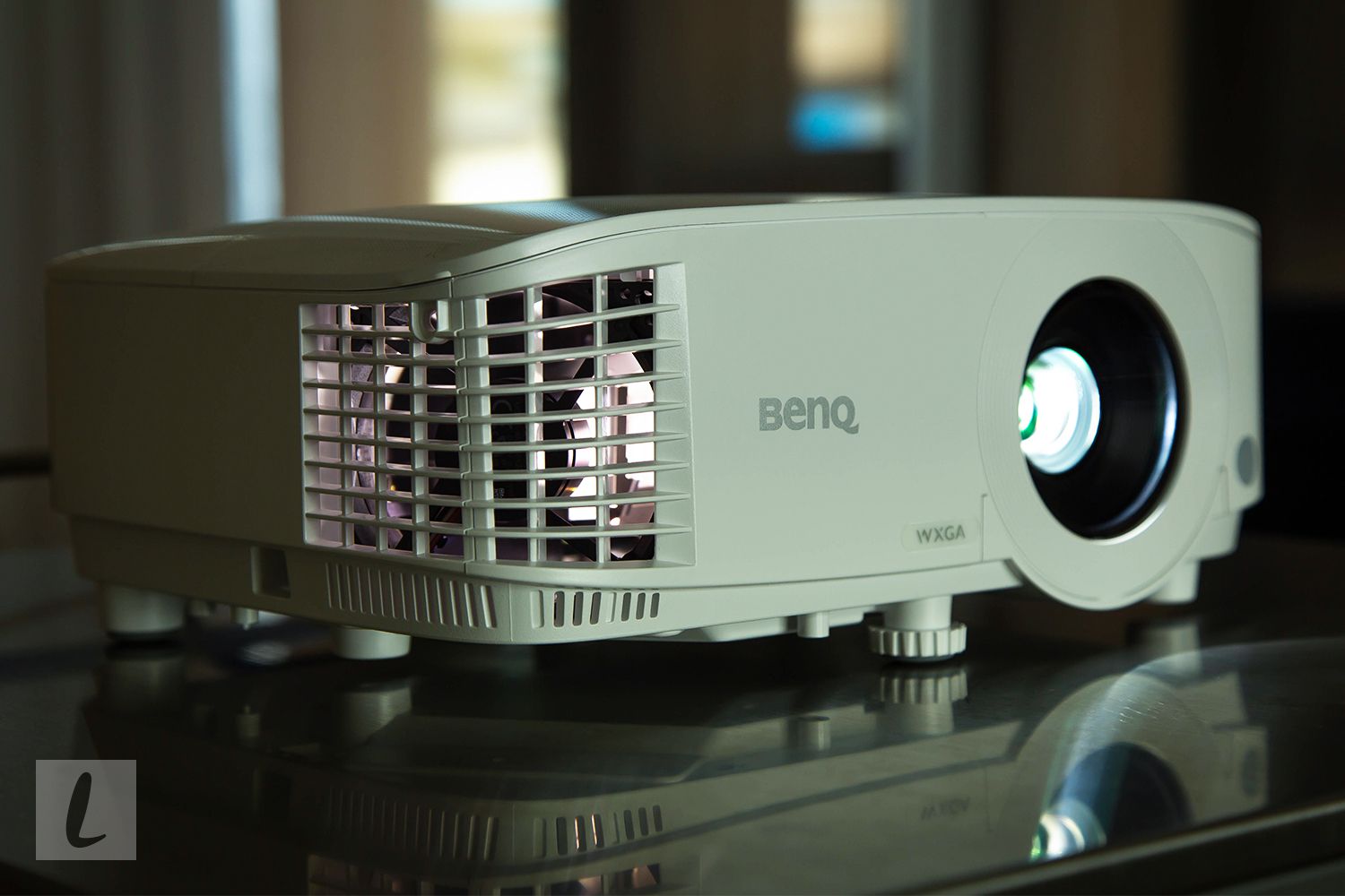 benq projector 1080p